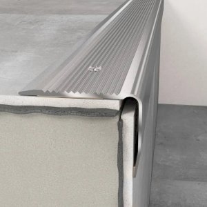 40mm x 30mm Anti-Slip Anodised Aluminium Stair Step Nosing Edge Trim