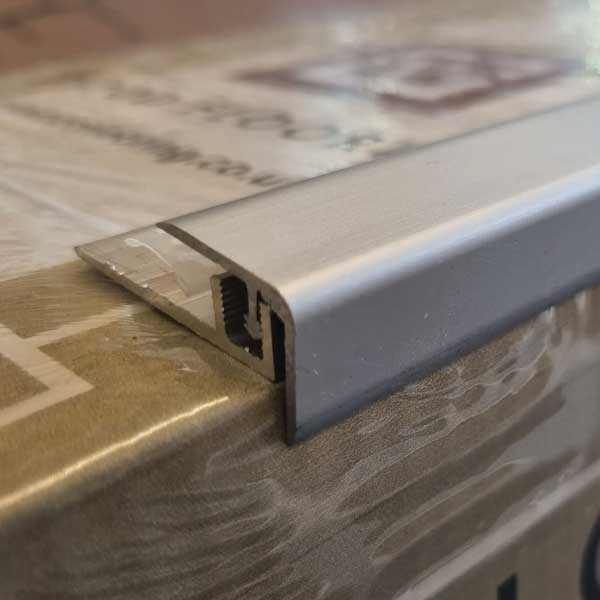 Silver Clipper Step Stair Nosing for 7-10mm thick Flooring 
