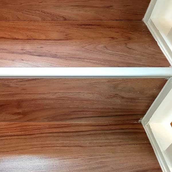 Step Floor Silver Stair Nosing Edge Trim for 14 to 16mm Flooring
